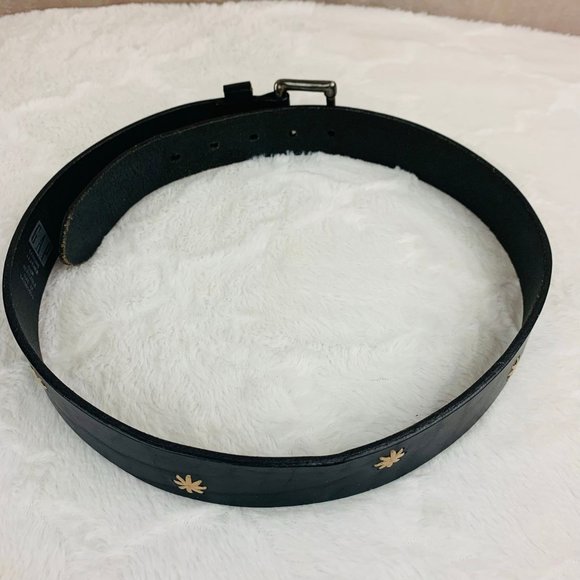 Vintage Gap Leather Black Belt with Embroidered Flowers - Picture 3 of 7